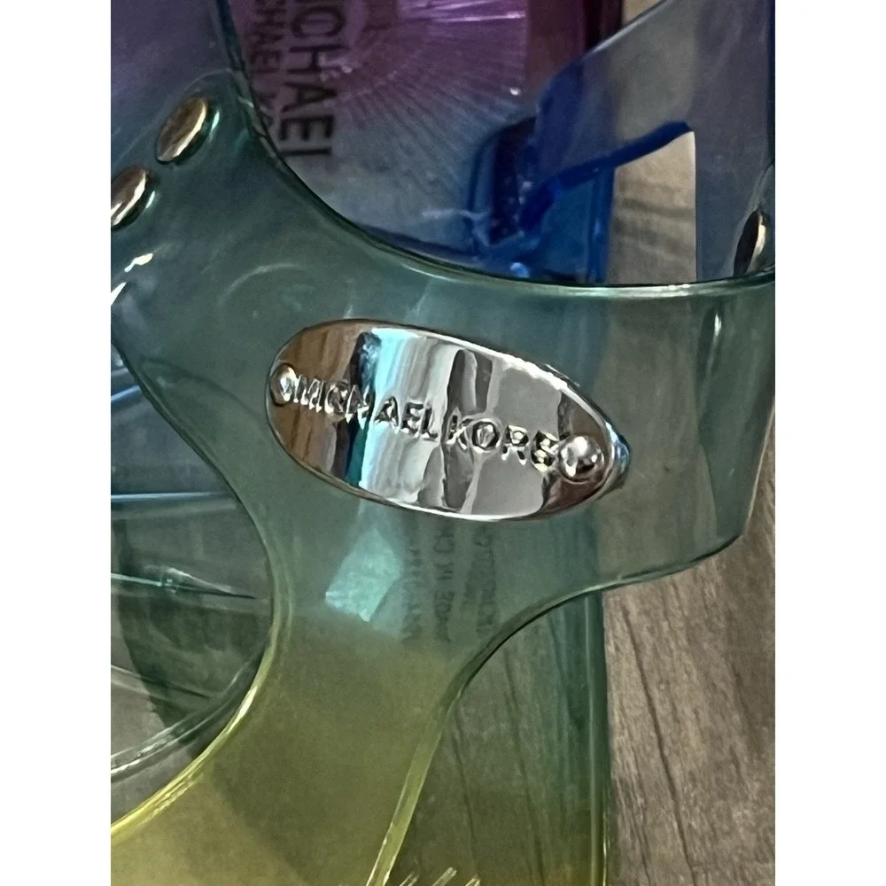 Michael Kors Harmony Girls Rainbow Jelly Sandals Sz 4 MK‎ Metal Tags & Buckles